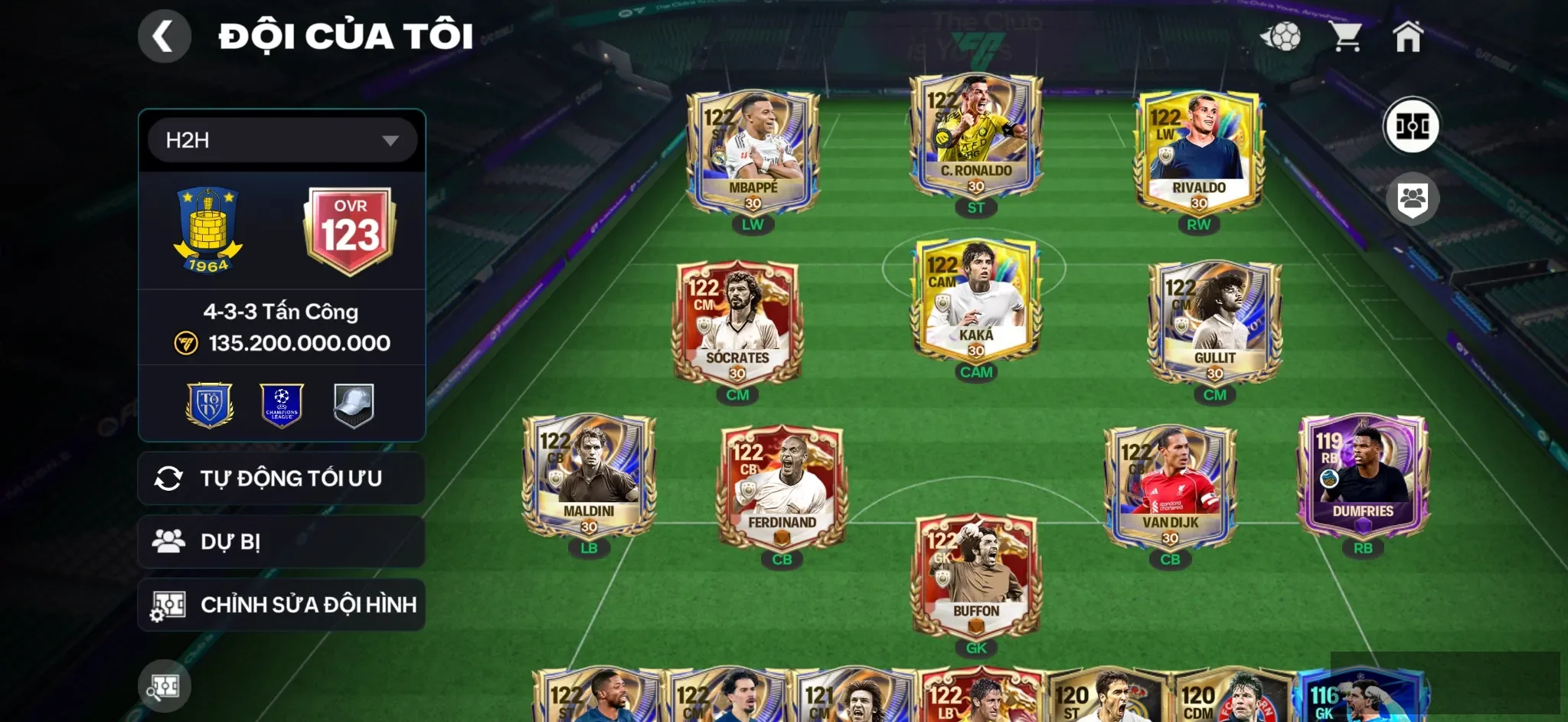 OVR 123,…Cr7 + Dem + Mp3 + Rivadol + Kaka + Gullit + Full dàn 117 ,..Raul + Mathu chữ kí ( hiếm ),..Dư nhiều cầu thủ ngon,…dư 3B coin