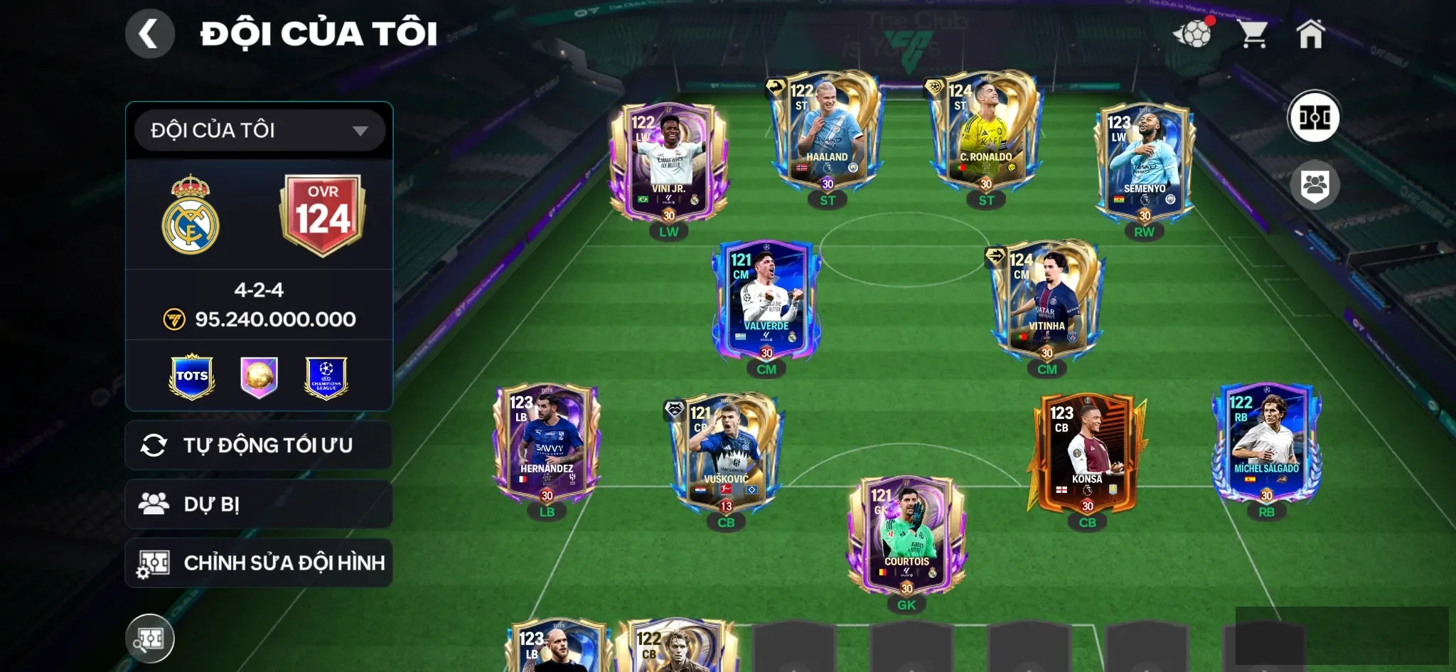 Ovr 124 Cr7 utot + Hallan utot+Vitinha utot + 1 cthu utot +3 cthu 119 , Đội hình đẹp thiếu vài phôi up đc con utot nữa , 10k hp ,750m coin ,3 rank chưa đá